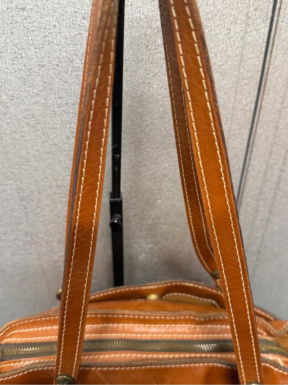Patricia Nash Leather Shoulder Bag Brown Tooled Logo Tote - Picture 8 of 10